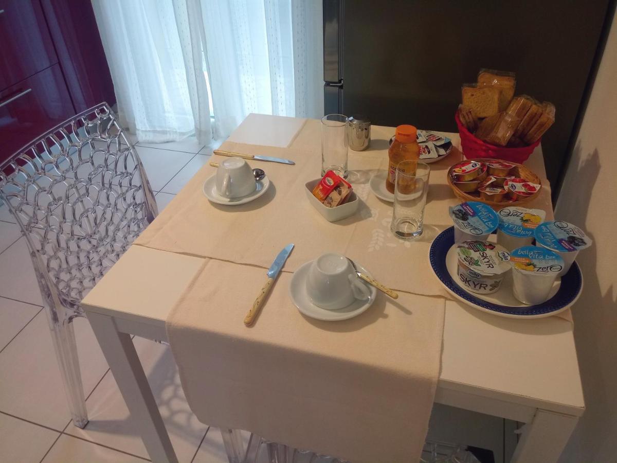 B&B Malpensa Ticino Valley Vizzola Ticino Bagian luar foto